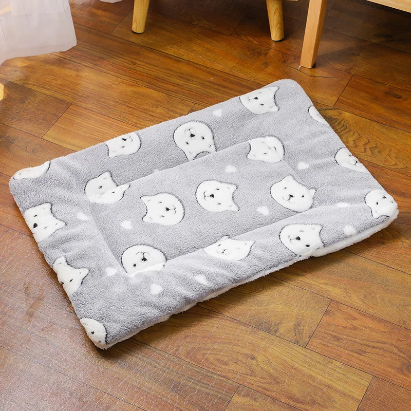 Cute Small Dog Mat Double-sided Use Winter Warm Medium Cat Sofa Blanket Skin-friendly Puppy Bed Cushion Pet Bed Accessories